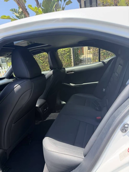 2018 Lexus IS 3rd Gen - Image 12 of 13