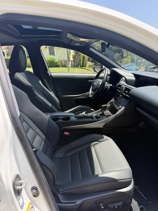 2018 Lexus IS 3rd Gen - Image 11 of 13