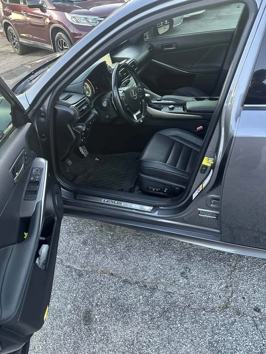 2018 Lexus IS 3rd Gen - Image 13 of 13