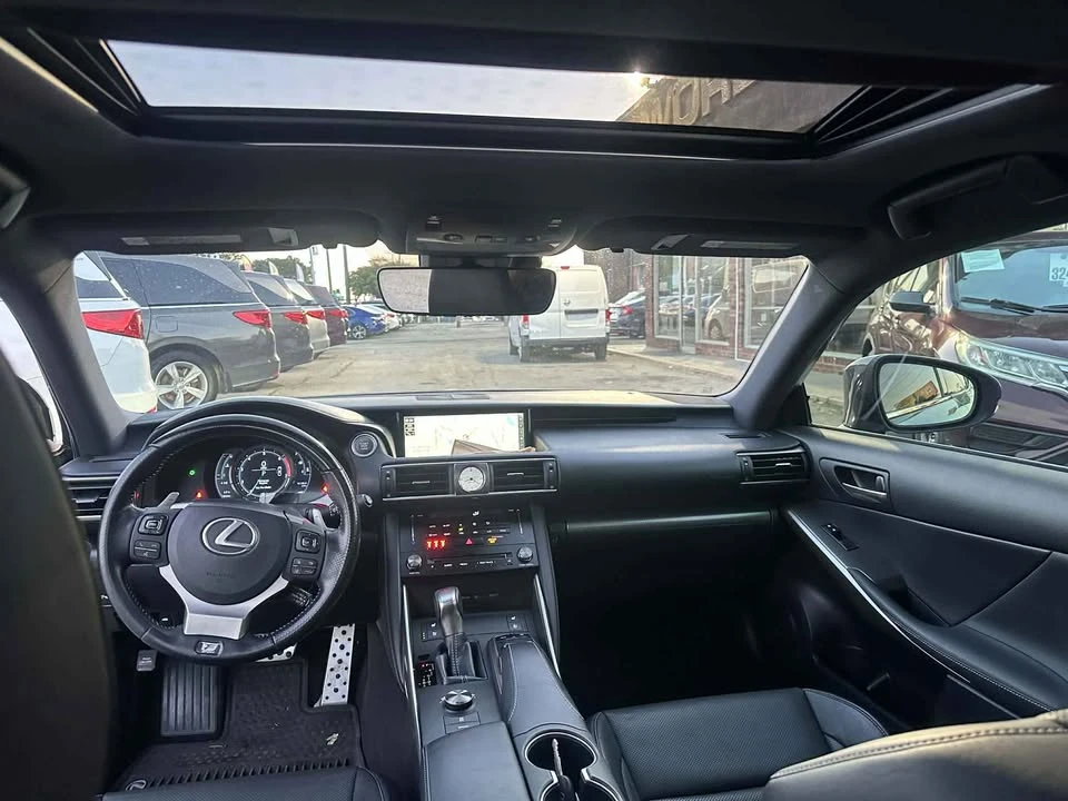 2018 Lexus IS 3rd Gen - Image 9 of 13