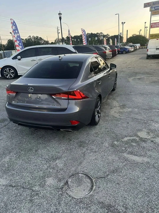 2018 Lexus IS 3rd Gen - Image 5 of 13