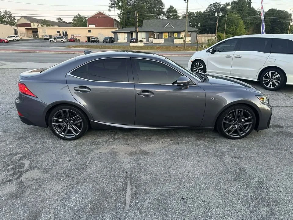 2018 Lexus IS 3rd Gen - Image 4 of 13