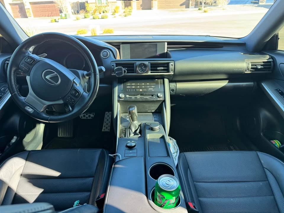 2018 Lexus IS 3rd Gen - Image 5 of 11