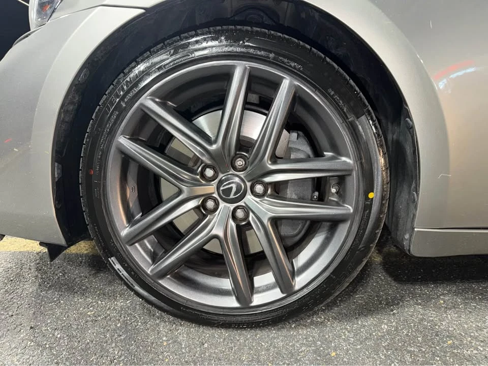 2018 Lexus IS 3rd Gen - Image 12 of 15