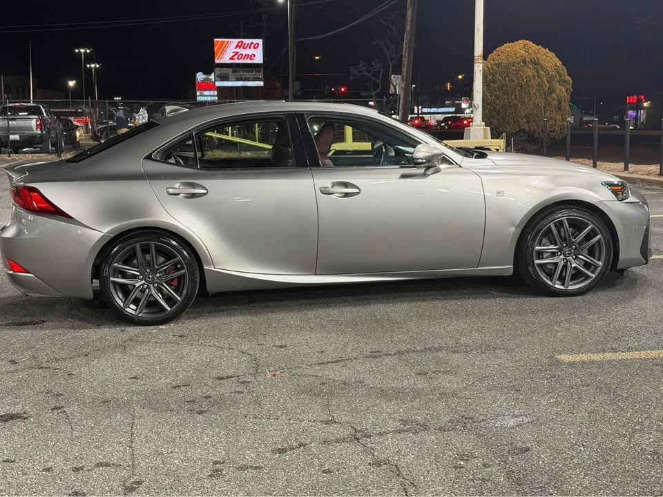 2018 Lexus IS 3rd Gen - Image 14 of 15
