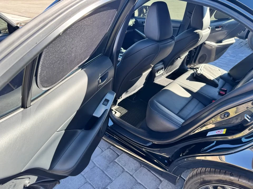 2018 Lexus IS 3rd Gen - Image 11 of 11
