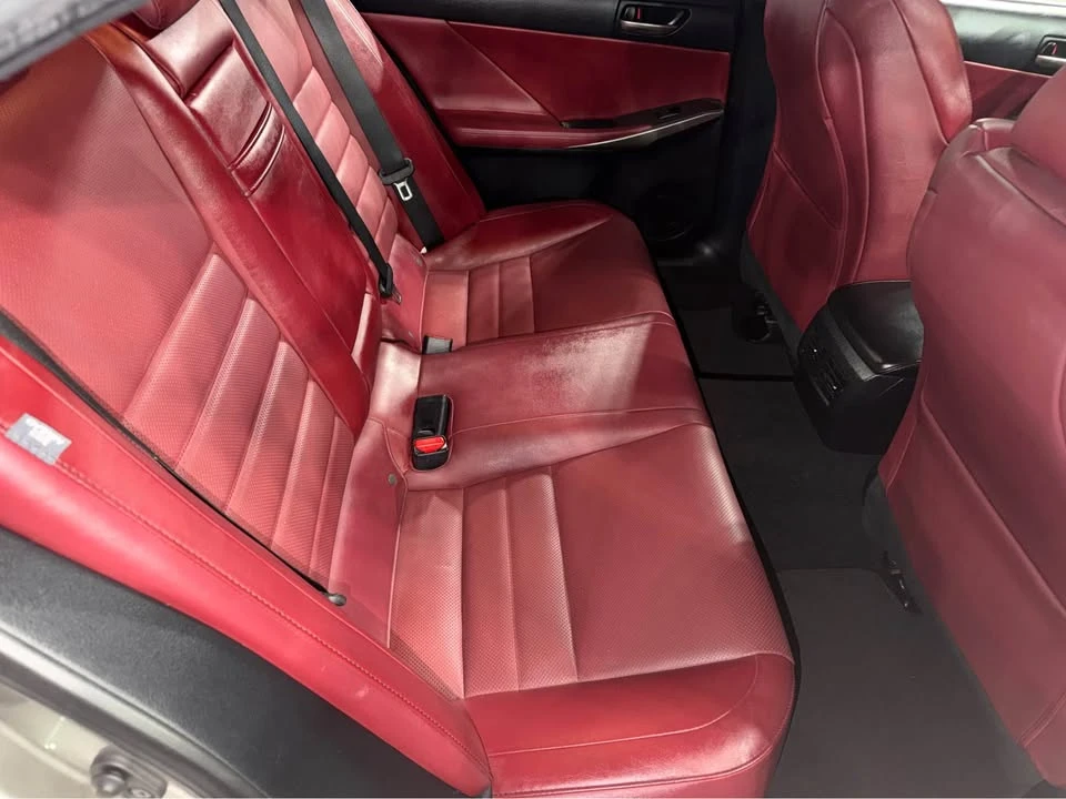 2018 Lexus IS 3rd Gen - Image 8 of 15
