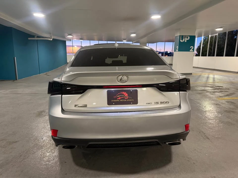 2018 Lexus IS 3rd Gen - Image 7 of 19