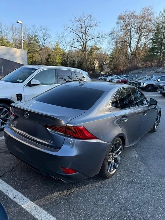 2018 Lexus IS 3rd Gen - Image 2 of 8