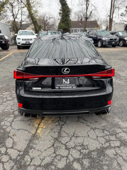 2018 Lexus IS 3rd Gen - Image 4 of 13