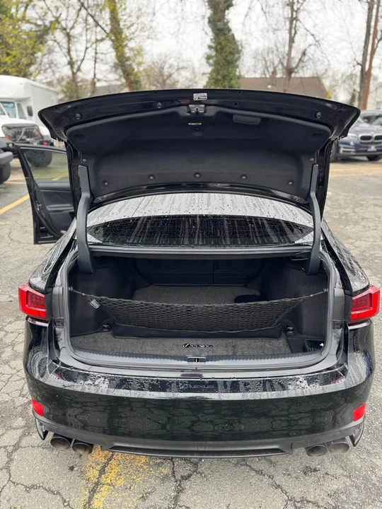 2018 Lexus IS 3rd Gen - Image 5 of 13