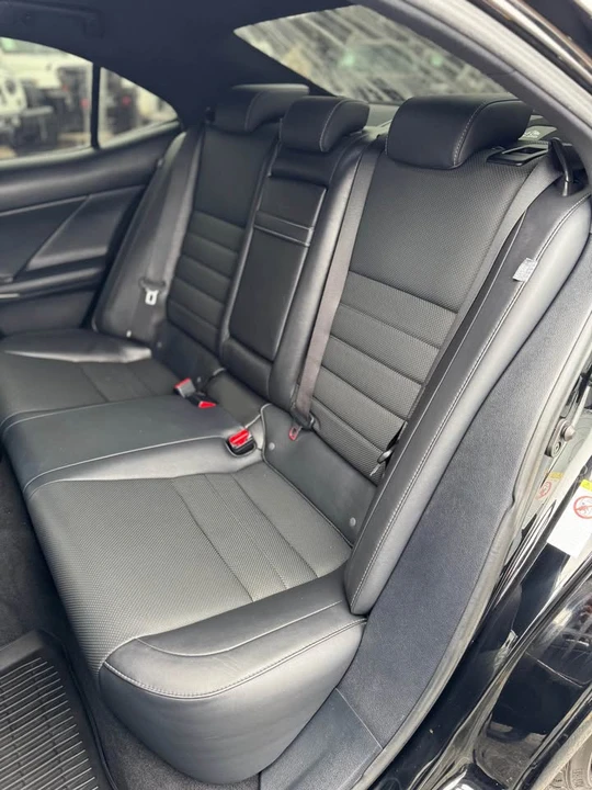 2018 Lexus IS 3rd Gen - Image 7 of 13
