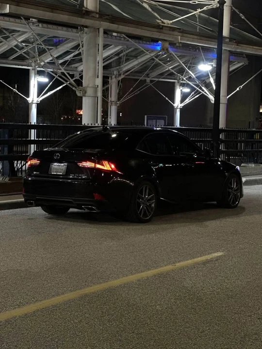2018 Lexus IS 3rd Gen - Image 4 of 6
