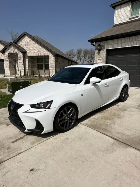 2018 Lexus IS 3rd Gen - Image 2 of 13
