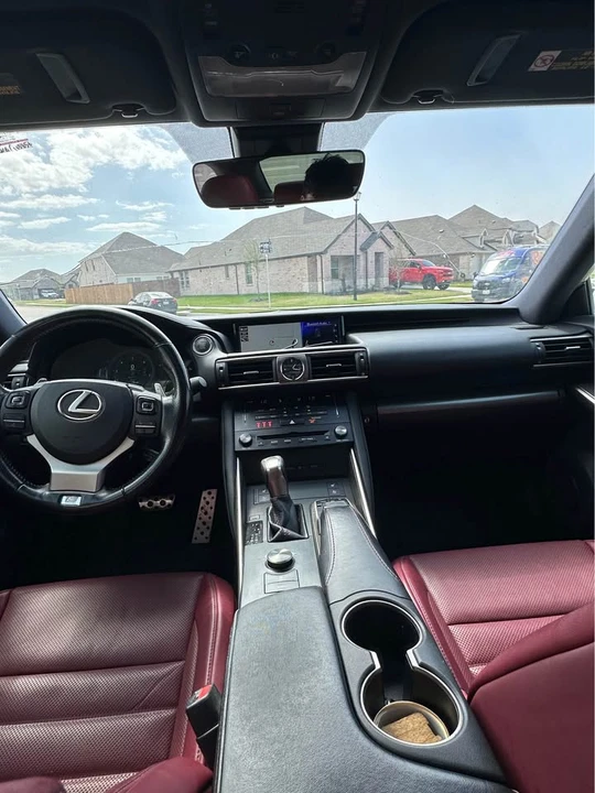 2018 Lexus IS 3rd Gen - Image 11 of 13