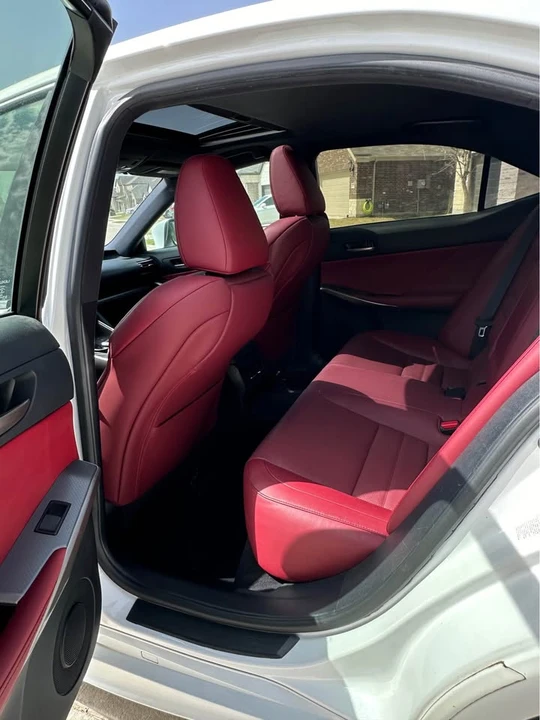 2018 Lexus IS 3rd Gen - Image 7 of 13