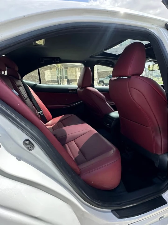 2018 Lexus IS 3rd Gen - Image 8 of 13