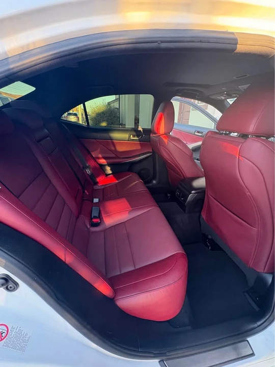 2018 Lexus IS 3rd Gen - Image 8 of 15