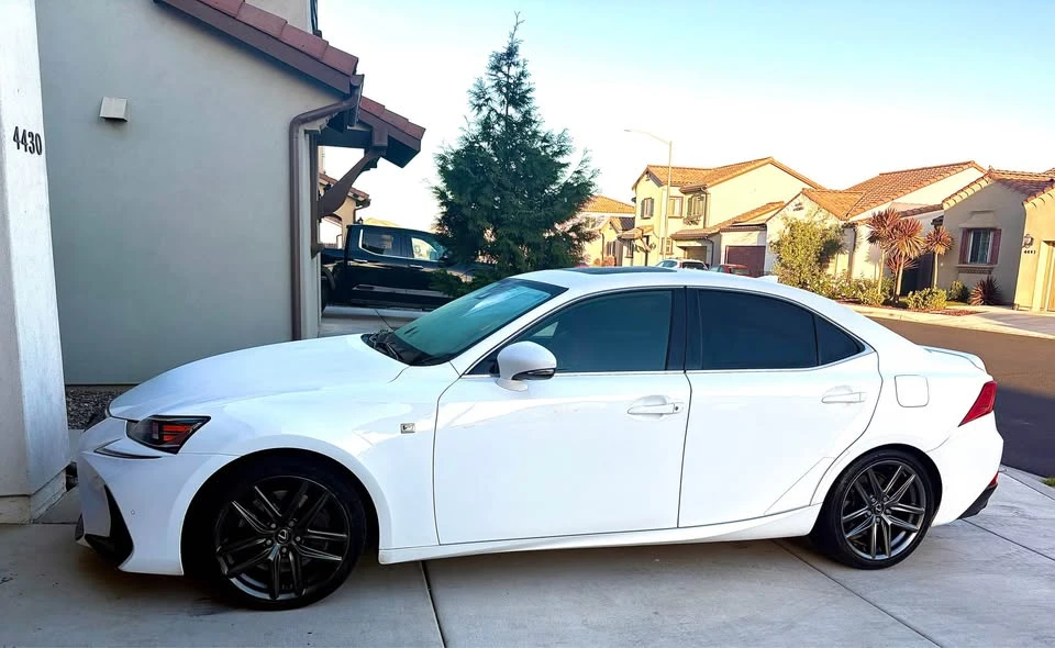 2018 Lexus IS 3rd Gen - Image 2 of 15