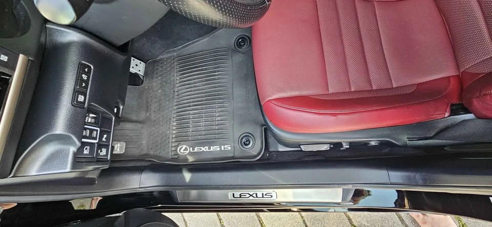 2018 Lexus IS 3rd Gen - Image 20 of 20