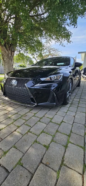 2018 Lexus IS 3rd Gen - Image 7 of 20
