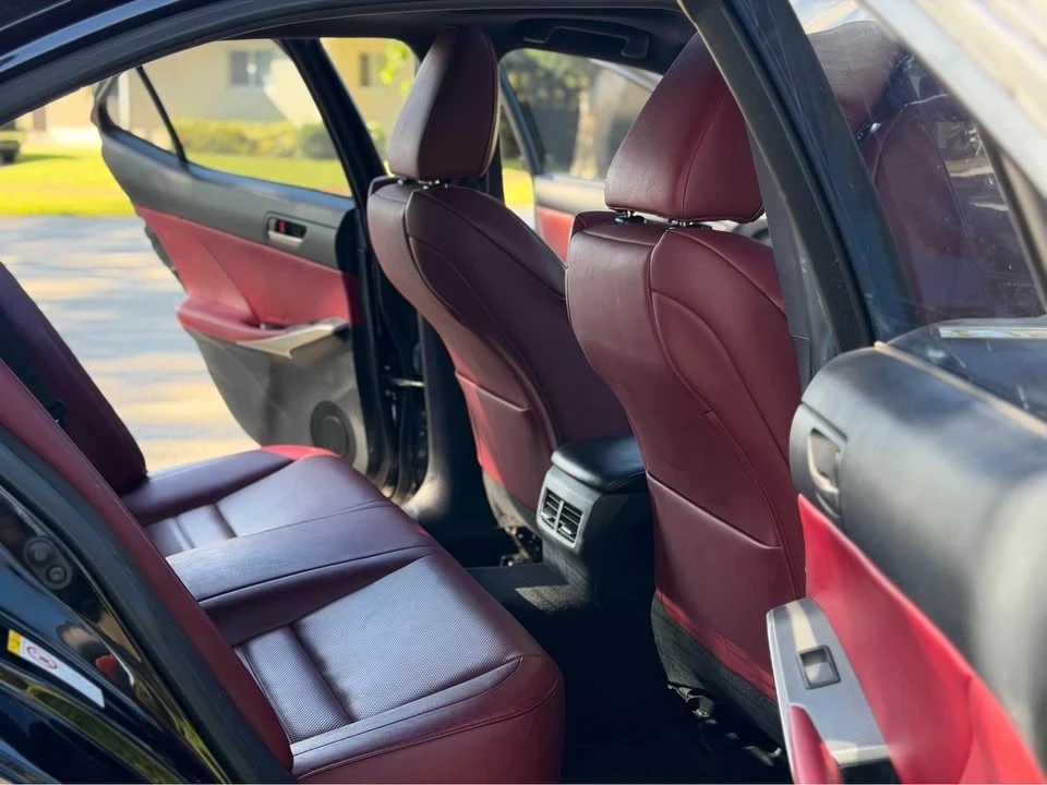 2018 Lexus IS 3rd Gen - Image 6 of 19