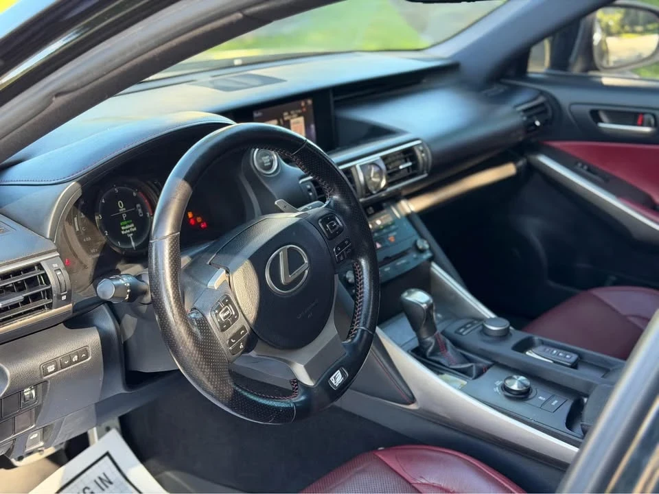 2018 Lexus IS 3rd Gen - Image 19 of 19