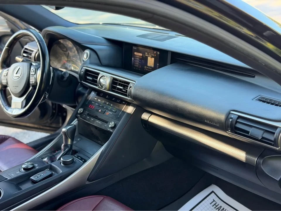 2018 Lexus IS 3rd Gen - Image 17 of 19
