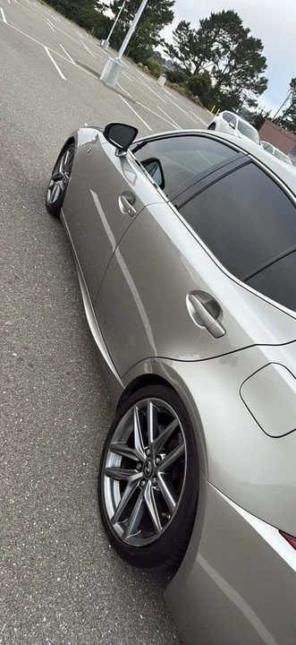 2018 Lexus IS 3rd Gen - Image 11 of 17