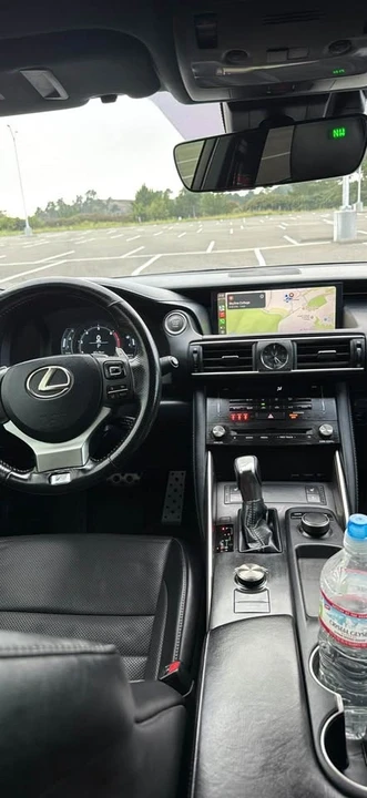 2018 Lexus IS 3rd Gen - Image 6 of 17