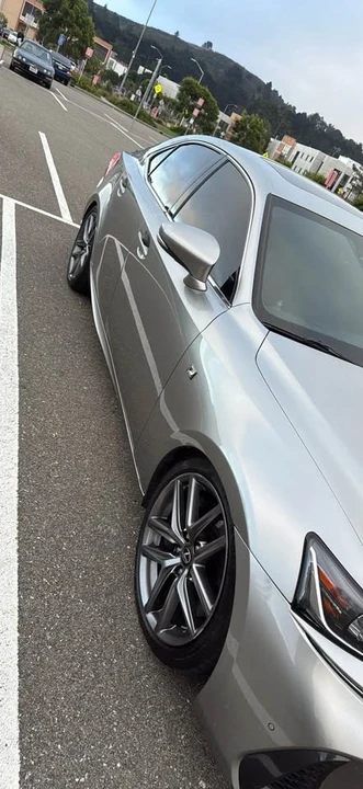 2018 Lexus IS 3rd Gen - Image 16 of 17