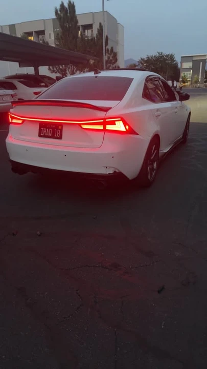 2018 Lexus IS 3rd Gen - Image 8 of 9