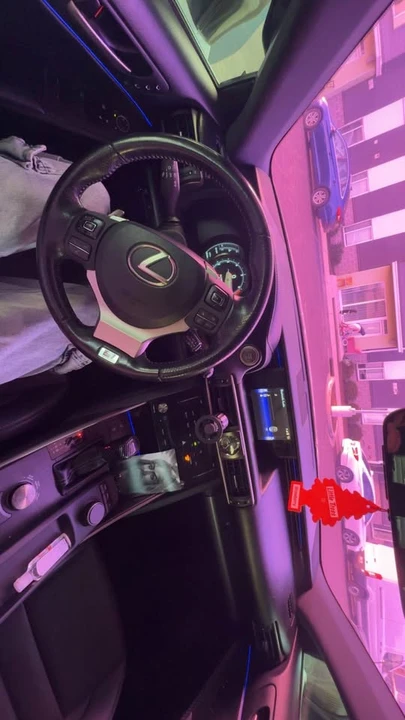 2018 Lexus IS 3rd Gen - Image 7 of 9