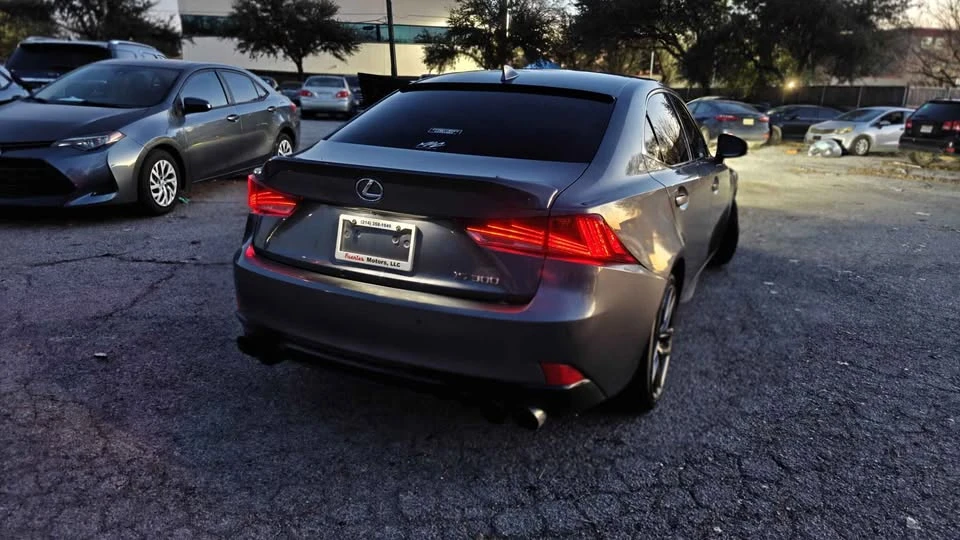 2018 Lexus IS 3rd Gen - Image 13 of 13