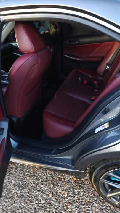 2018 Lexus IS 3rd Gen - Image 7 of 13