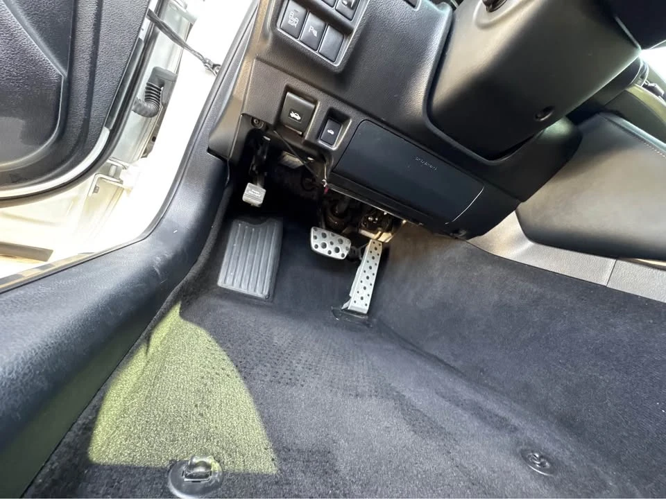 2018 Lexus IS 3rd Gen - Image 5 of 5