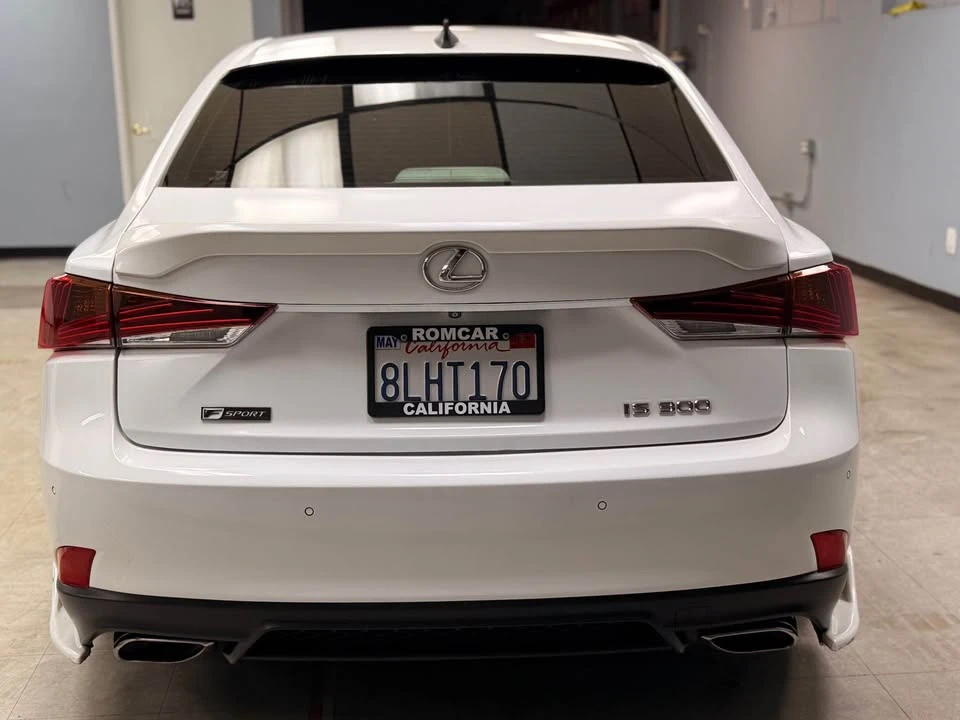 2018 Lexus IS 3rd Gen - Image 7 of 20