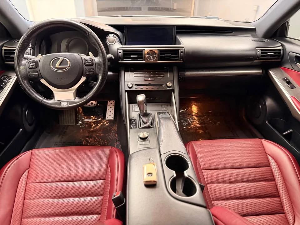 2018 Lexus IS 3rd Gen - Image 13 of 20