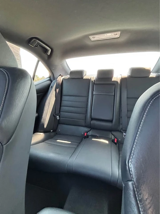 2018 Lexus IS 3rd Gen - Image 4 of 8