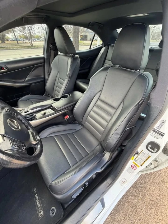 2018 Lexus IS 3rd Gen - Image 12 of 16