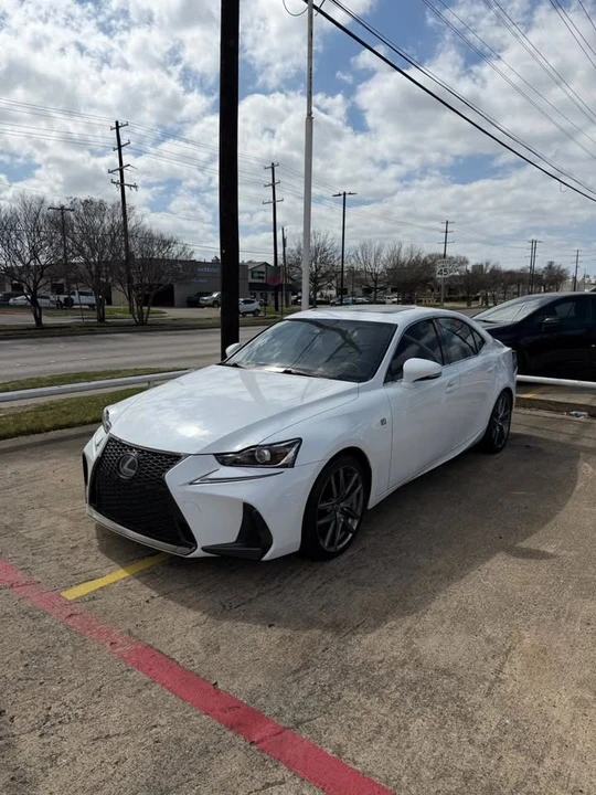 2018 Lexus IS 3rd Gen - Image 3 of 16