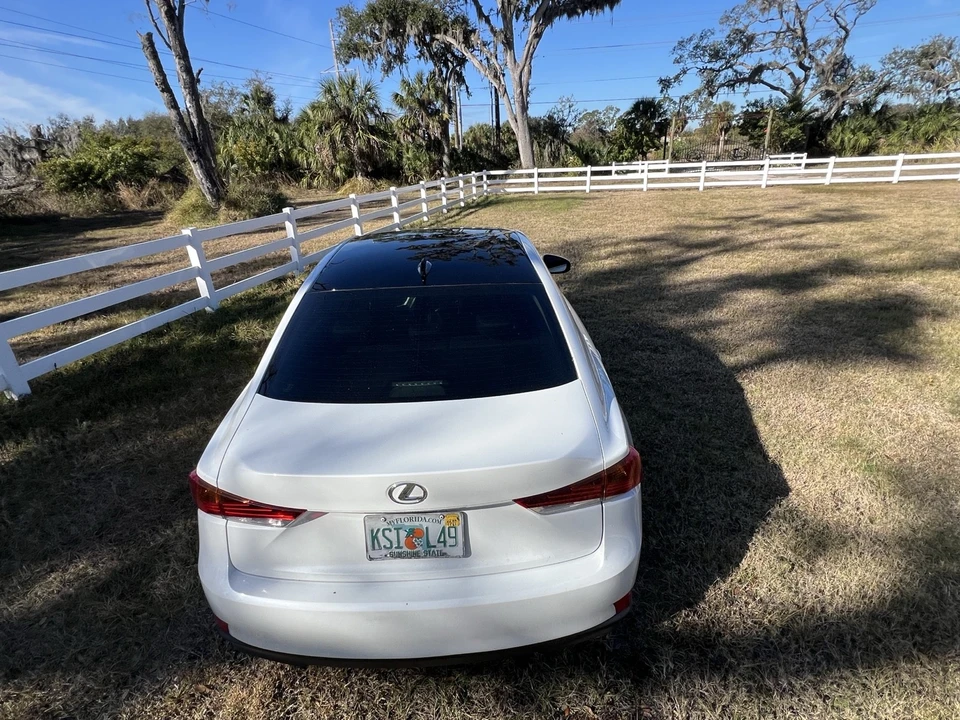 2018 Lexus IS 3rd Gen - Image 6 of 21