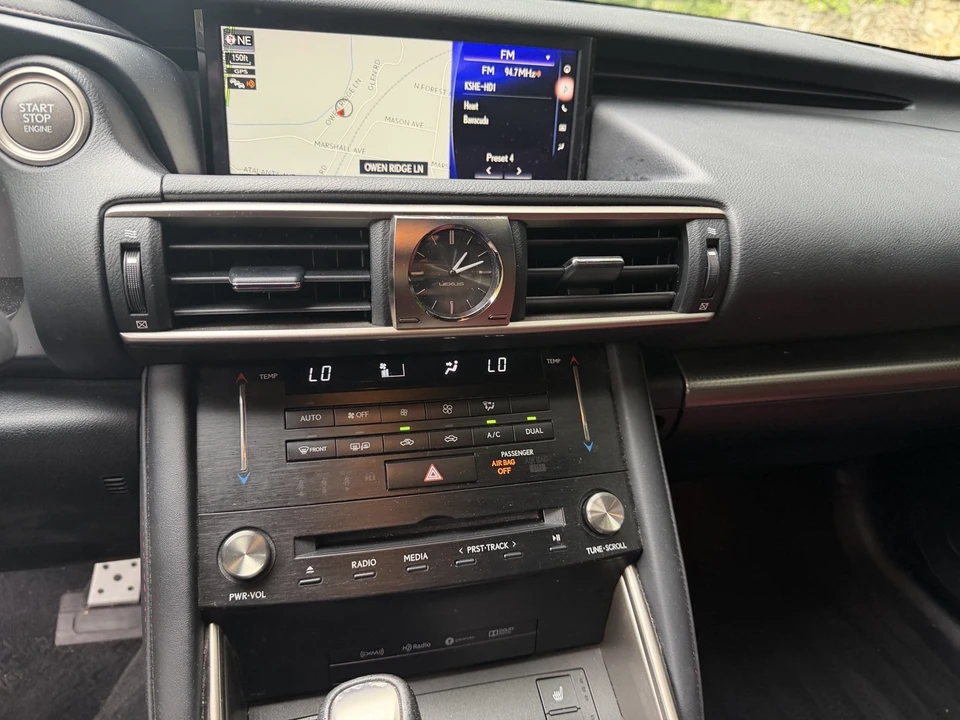2018 Lexus IS 3rd Gen - Image 13 of 21