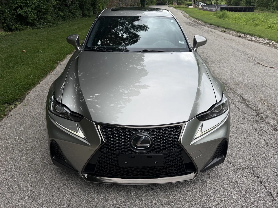 2018 Lexus IS 3rd Gen - Image 8 of 21