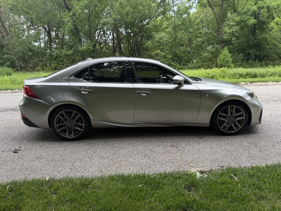 2018 Lexus IS 3rd Gen - Image 6 of 21