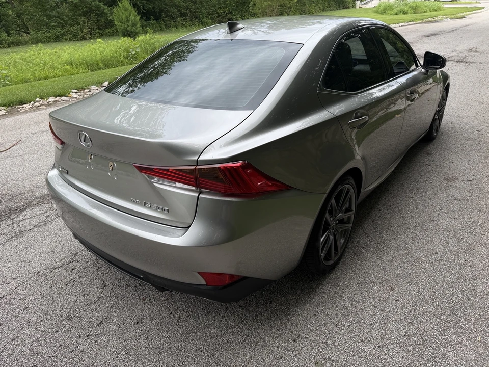 2018 Lexus IS 3rd Gen - Image 5 of 21