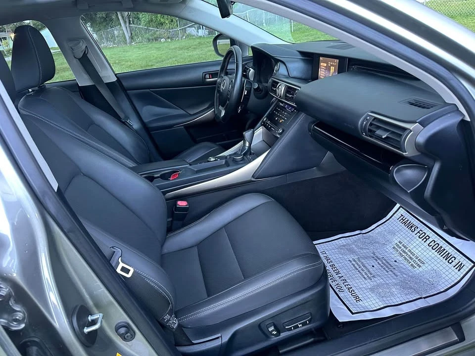 2018 Lexus IS 3rd Gen - Image 10 of 13