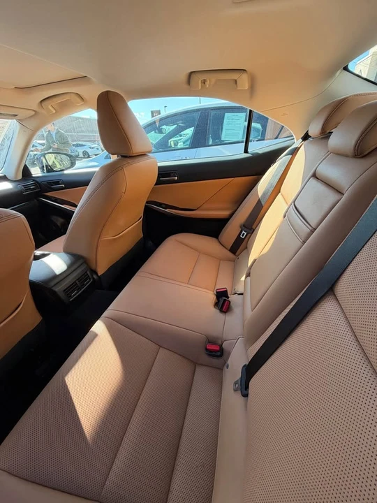 2018 Lexus IS 3rd Gen - Image 7 of 7