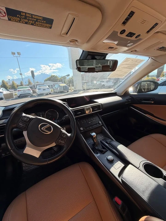 2018 Lexus IS 3rd Gen - Image 6 of 7