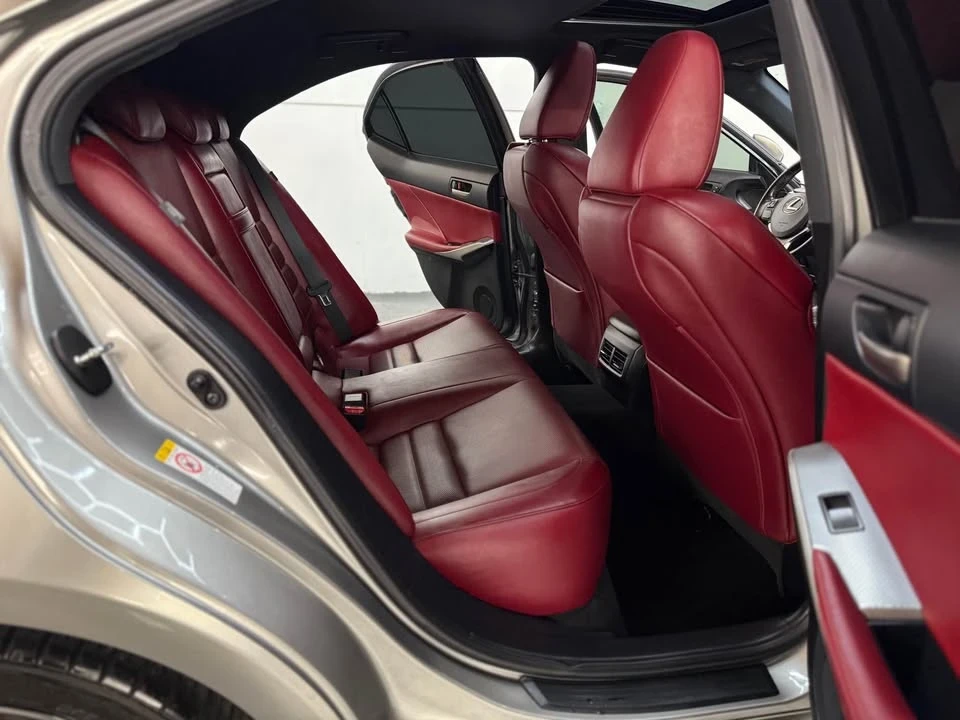 2018 Lexus IS 3rd Gen - Image 14 of 19